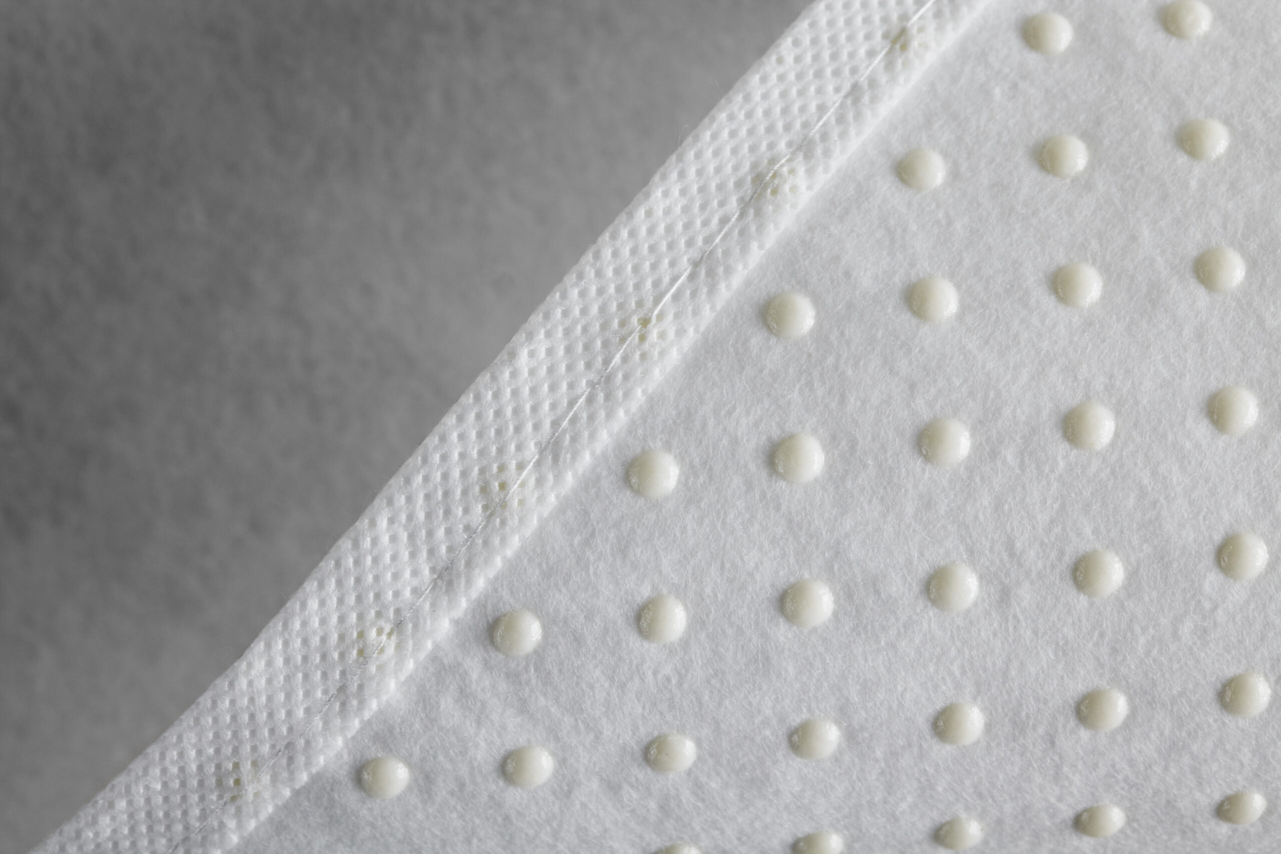 Noppen-Matratzenunterlage, weiß