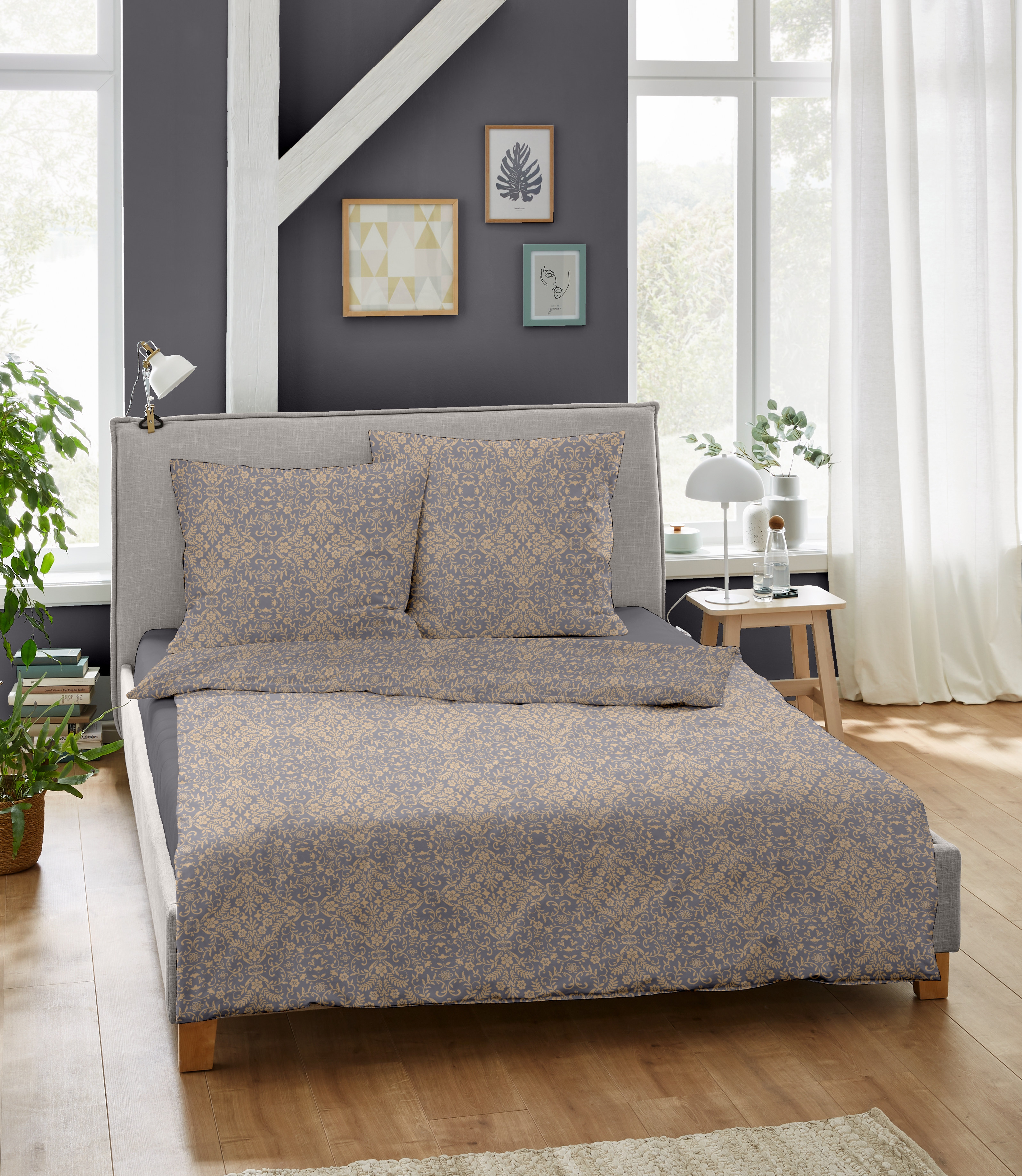 Seidige Mako-Satin Bettwäsche im Design von Barocken Rankenmuster