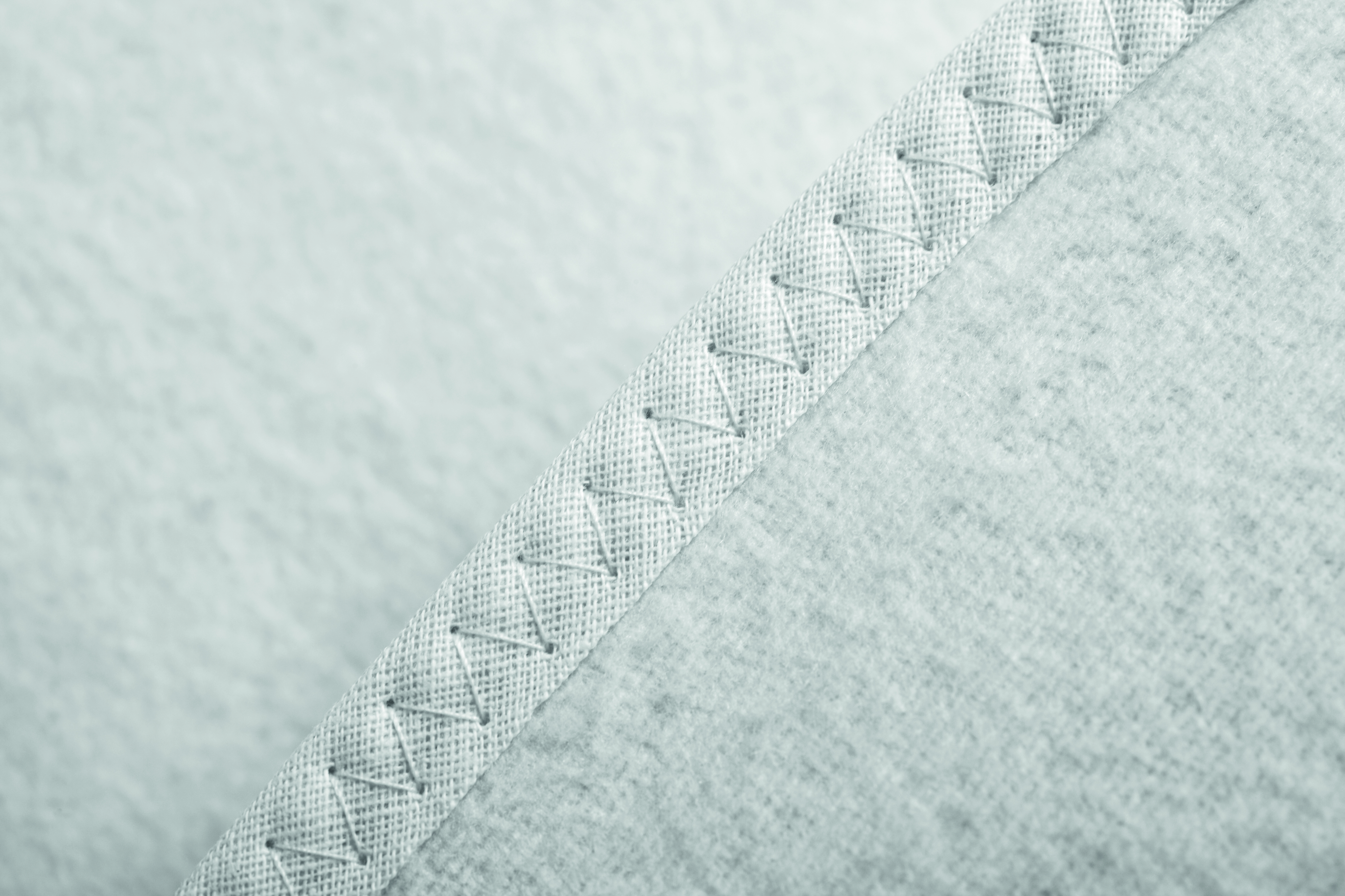 Matratzenauflage wasserdicht und atmungsaktiv, weiß